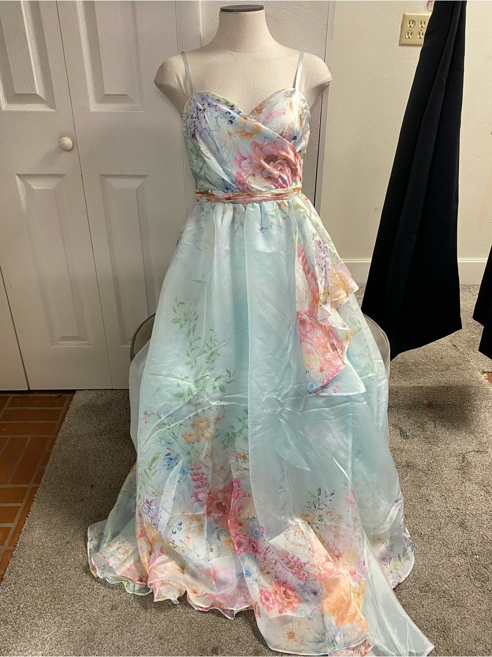 Pastel Floral Light Blue Maxi Dress with Spaghetti Straps